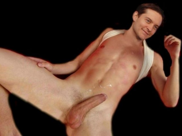 Toby mguire naken.