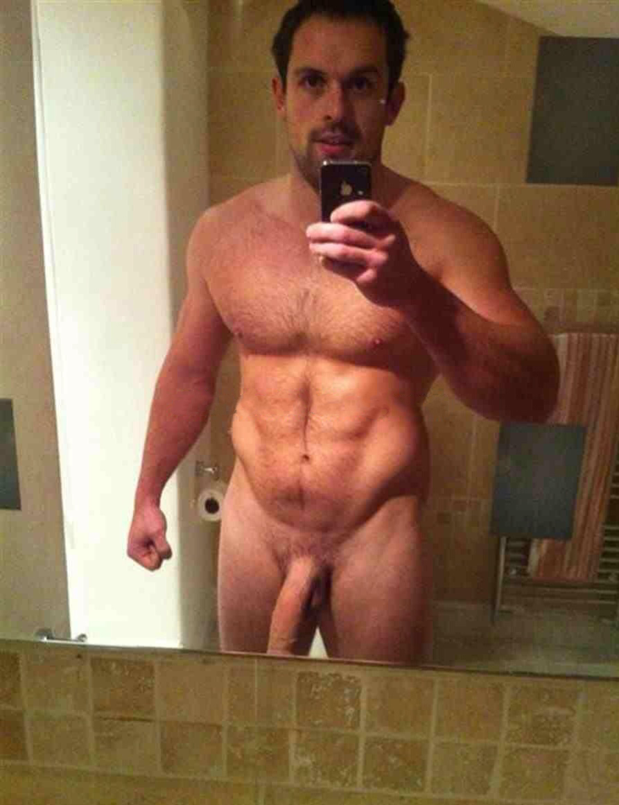 male celebrities naked selfies